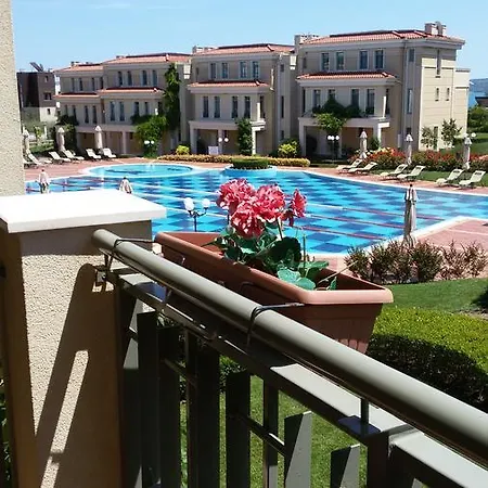 Flores Garden Beach Apartament